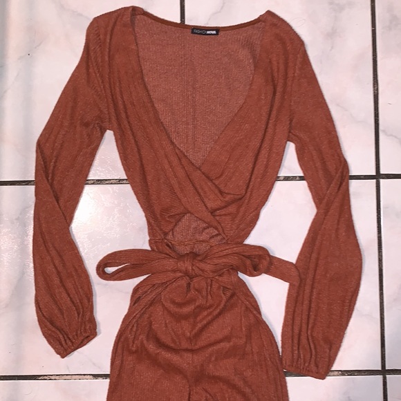 jumpsuit .-s - Picture 2 of 4